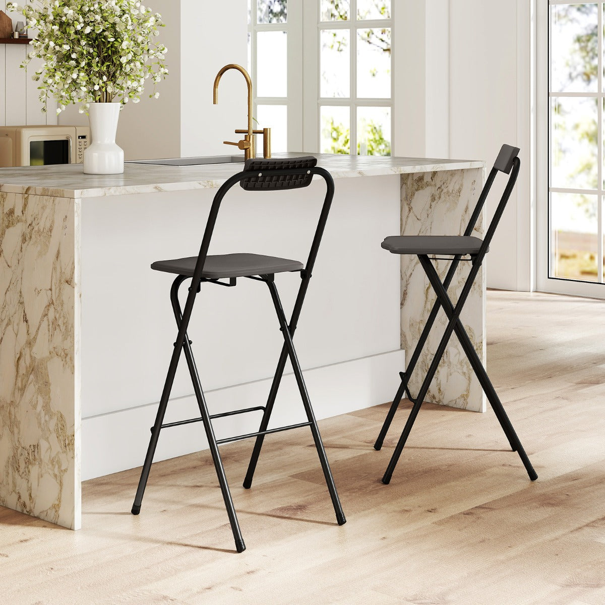 LIVSK Opvouwbare Hoge Terrasbarstoelen - Ergonomisch met Voetsteun - Robuust Metaal - Belastbaar tot 150 kg - 48 x 42,5 x 101 cm