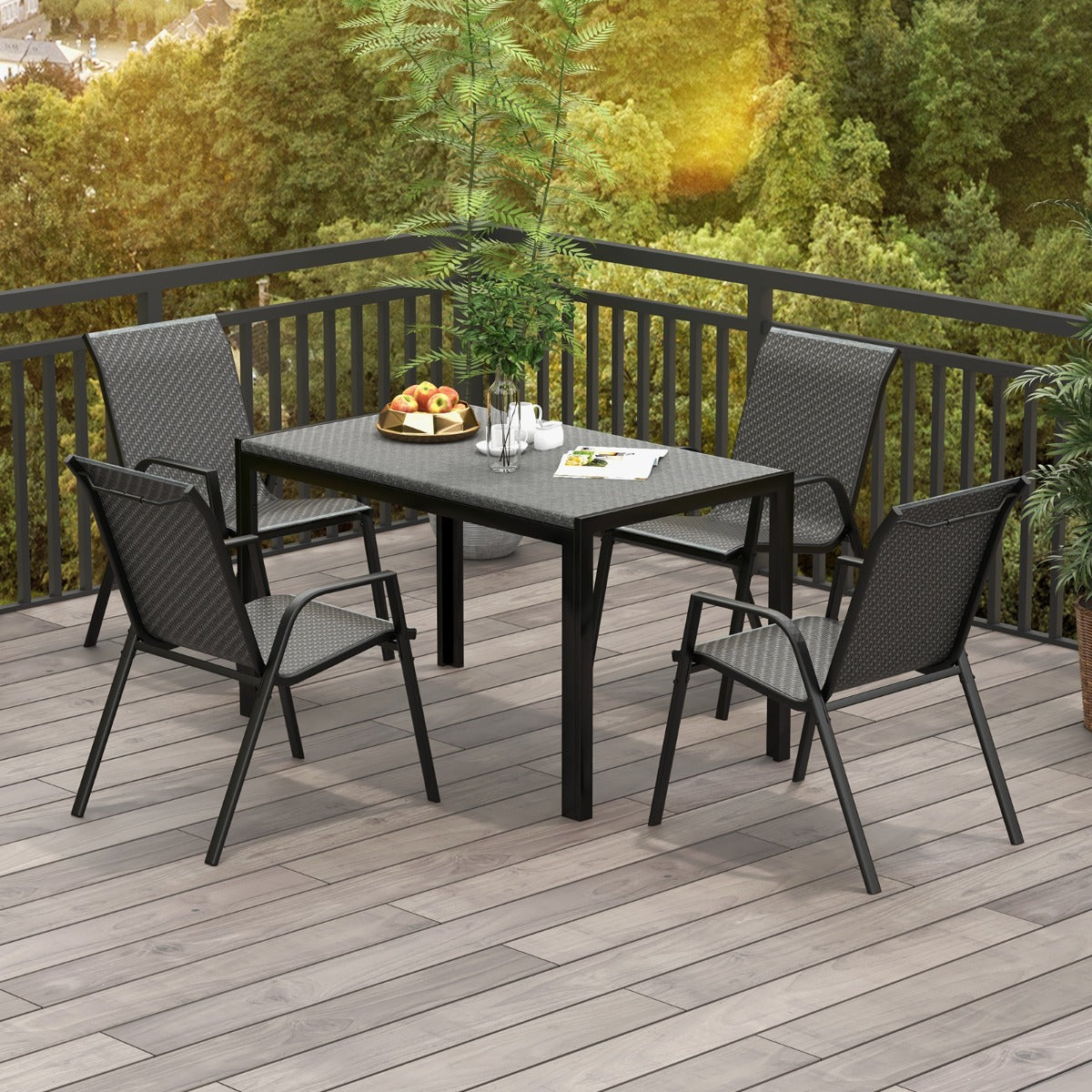 LIVSK Tuinstoelenset - Stapelbare Eetkamerstoelen - Geweven Rotan - Roestbestendig Frame - Comfortabel Design - 66 x 51 x 84 cm -