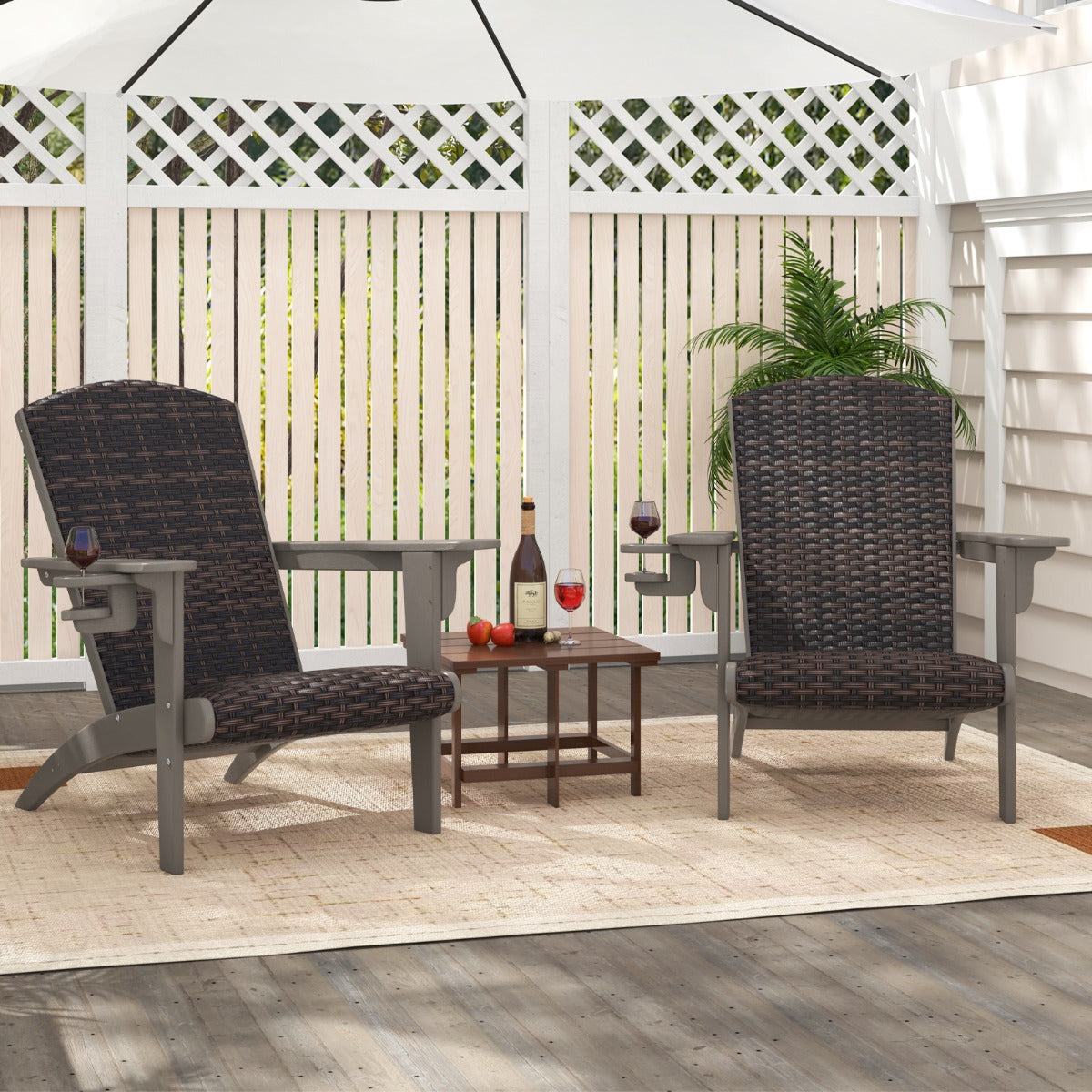 LIVSK Adirondack Tuinstoel - HDPE Structuur - Gevoerde Rotan Zitting - Draaibare Bekerhouder - 92 x 76 x 100 cm - Gemengd bruin