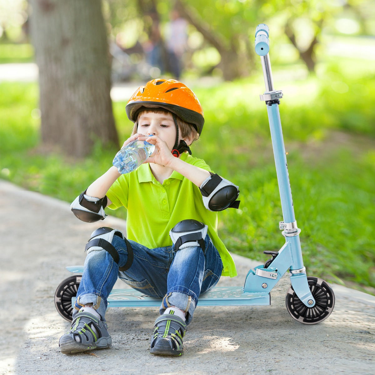 LIVSK Opvouwbare Kinderstep - Verstelbaar Stuur - Knipperende LED Wielen - Veilig en Lichtgewicht - Voor Kinderen 3-8 jaar - Blauw