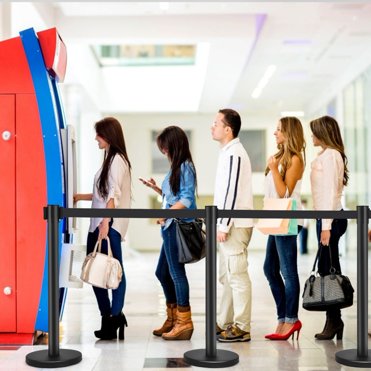 LIVSK Afzetpalen Set van 4 - Roestvrij Staal met Intrekbare Riemen - Flexibel en Veilig - Voor Wachtrijen - Zwart