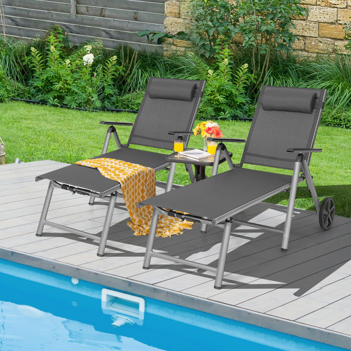 Costway Aluminium Ligstoel met Wielen Opvouwbaar Ligbed 137,5 x 75 x 23,5 cm Zwart