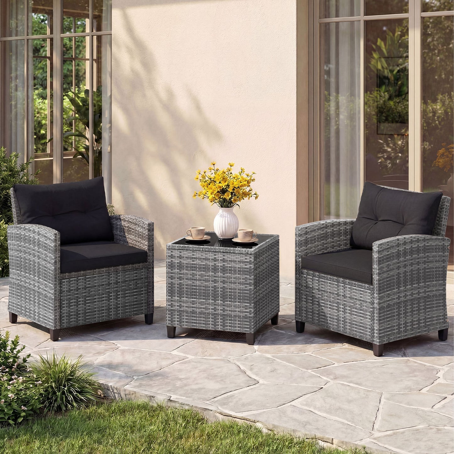 Costway Rattan Tuinmeubelset 3-delig Balkonmeubilair met 2 Stoelen en Tafel met Veiligheidsglas Tafelblad Zwart