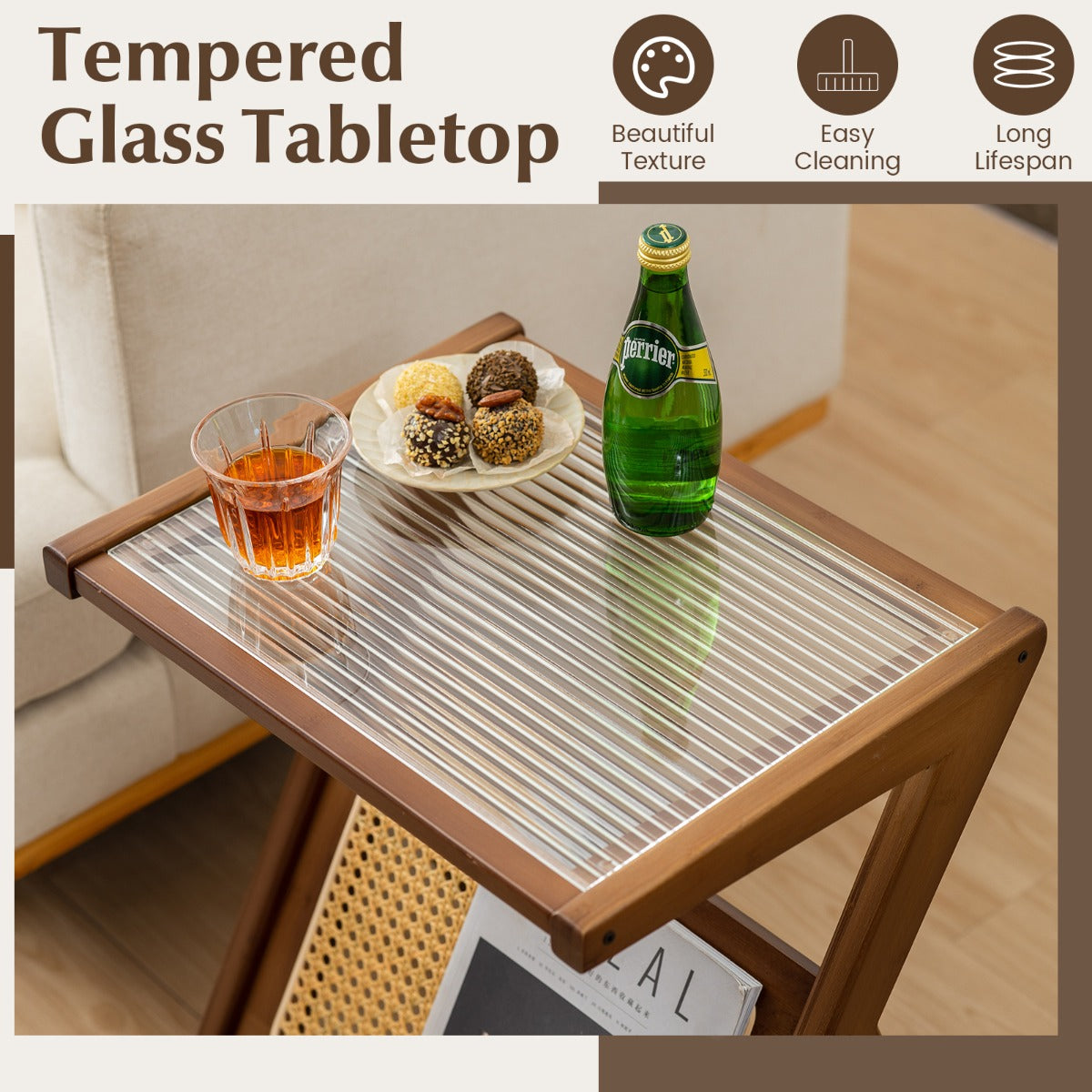 LIVSK Bamboe Bijzettafel - Z-vormig Onderstel - Glazen Blad - Tijdschriftenhouder - Notelaar - 50 x 36 x 56 cm