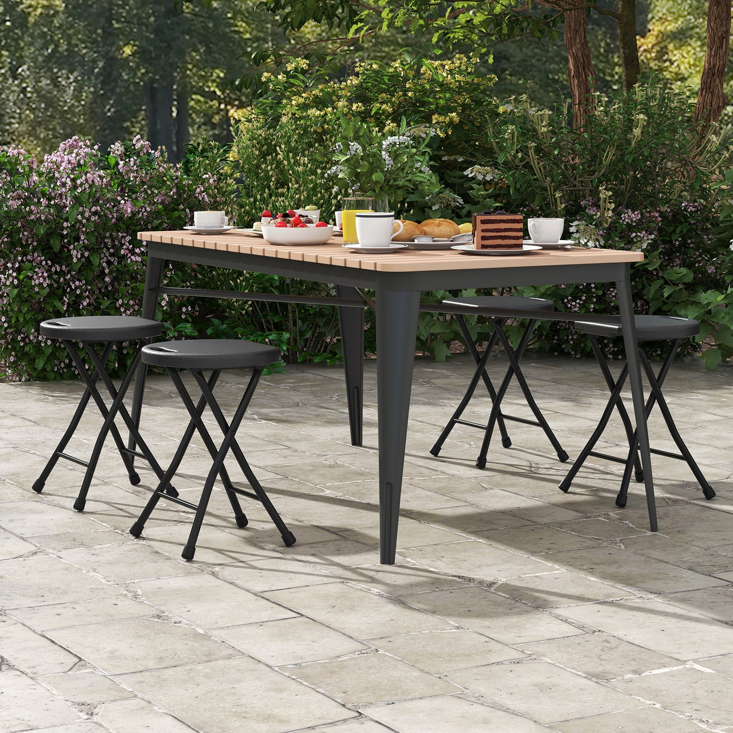 LIVSK Opvouwbare Kruk - Ruimtebesparend - Antislip - Hoogwaardig PE - Draagvermogen 150 kg - 32 x 29 x 45,5 cm - Zwart