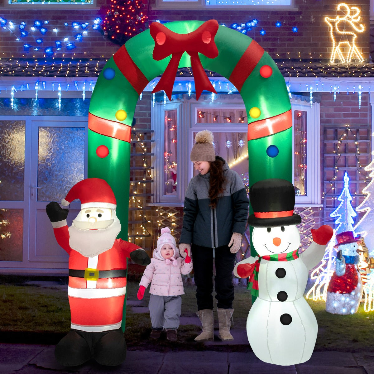 LIVSK Opblaasbare Kerstboog met Kerstman en Sneeuwman - 245 cm Hoog - LED Verlichting - Waterbestendig Polyester - Inclusief