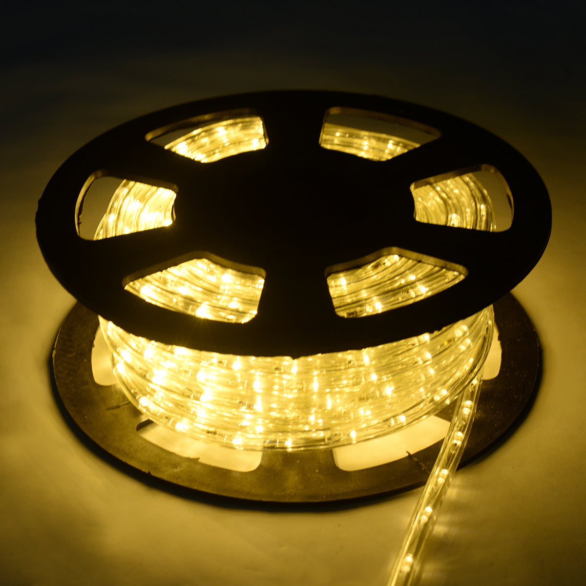 LIVSK 30 m LED-Lichtslang voor Binnen en Buiten - 1080 LEDs - Energiebesparend - Flexibel - Warm Wit