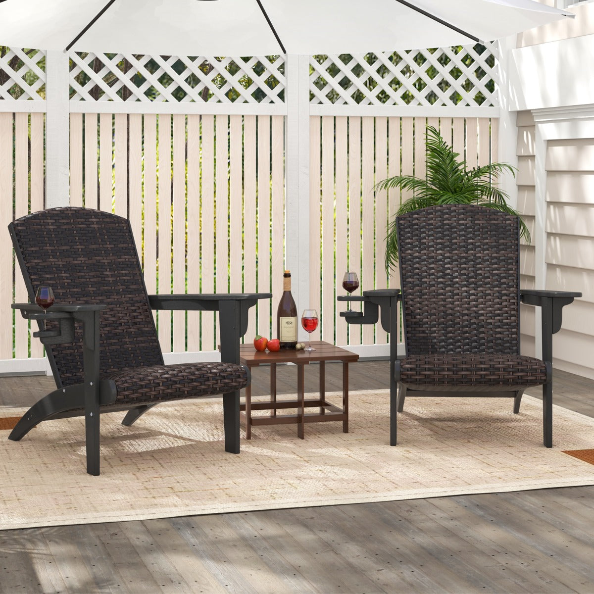 LIVSK Adirondack Tuinstoel - Gevoerde Rotanzitting - Draaibare Bekerhouder - HDPE-constructie - Tot 150 kg - Gemengd