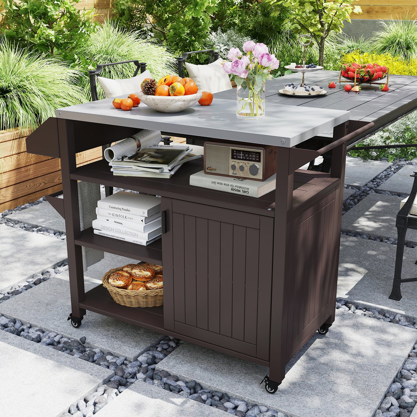 LIVSK Buiten-Grillwagen - Roestvrijstalen Werkblad - 3 Planken - Zwenkwielen - Voor Binnen & Buiten - Bruin + Zilver