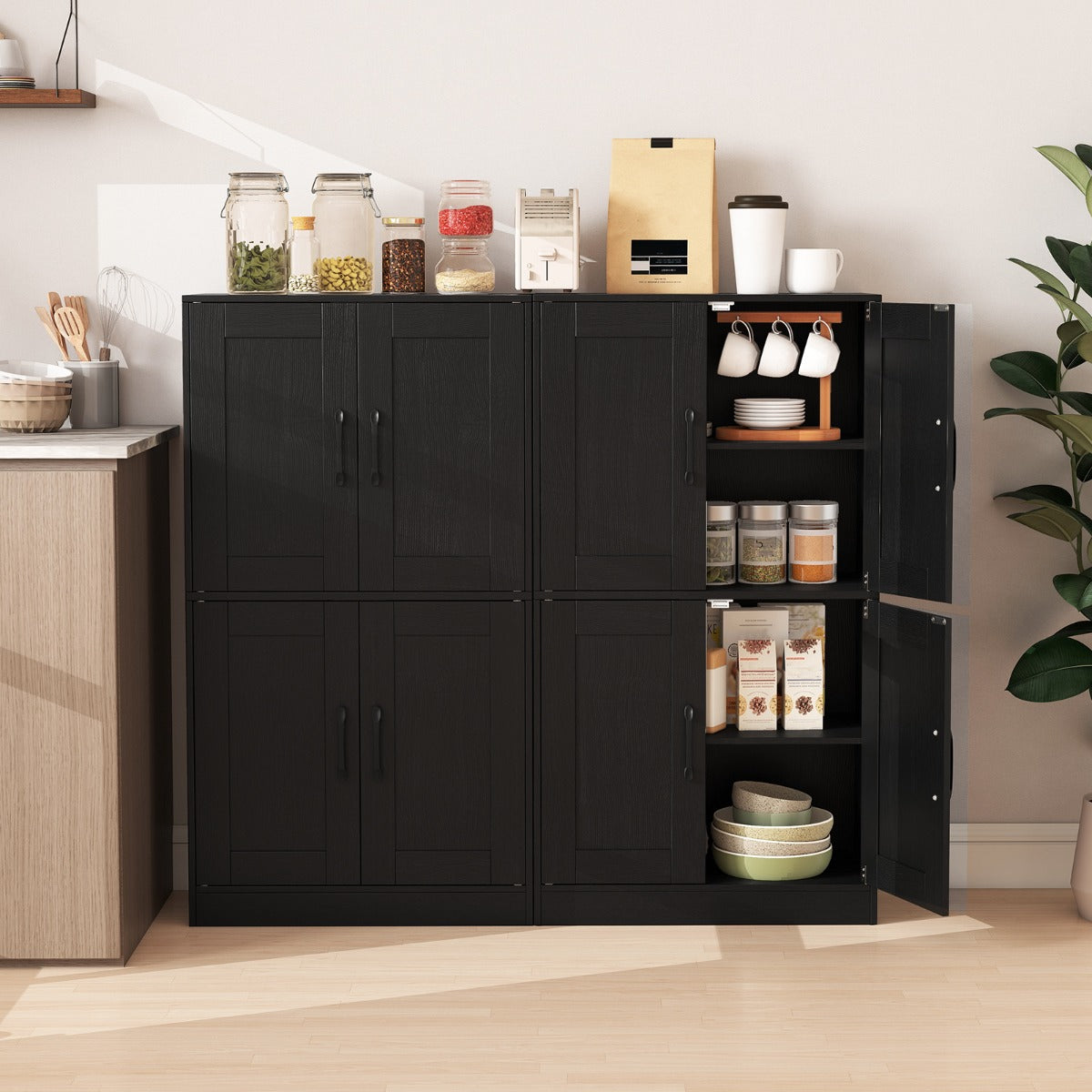 Livsk costway keukenkasten in hout vierdeurs dressoir met verstelbare planken staande opbergkast met kantelbeveiliging zwart 6