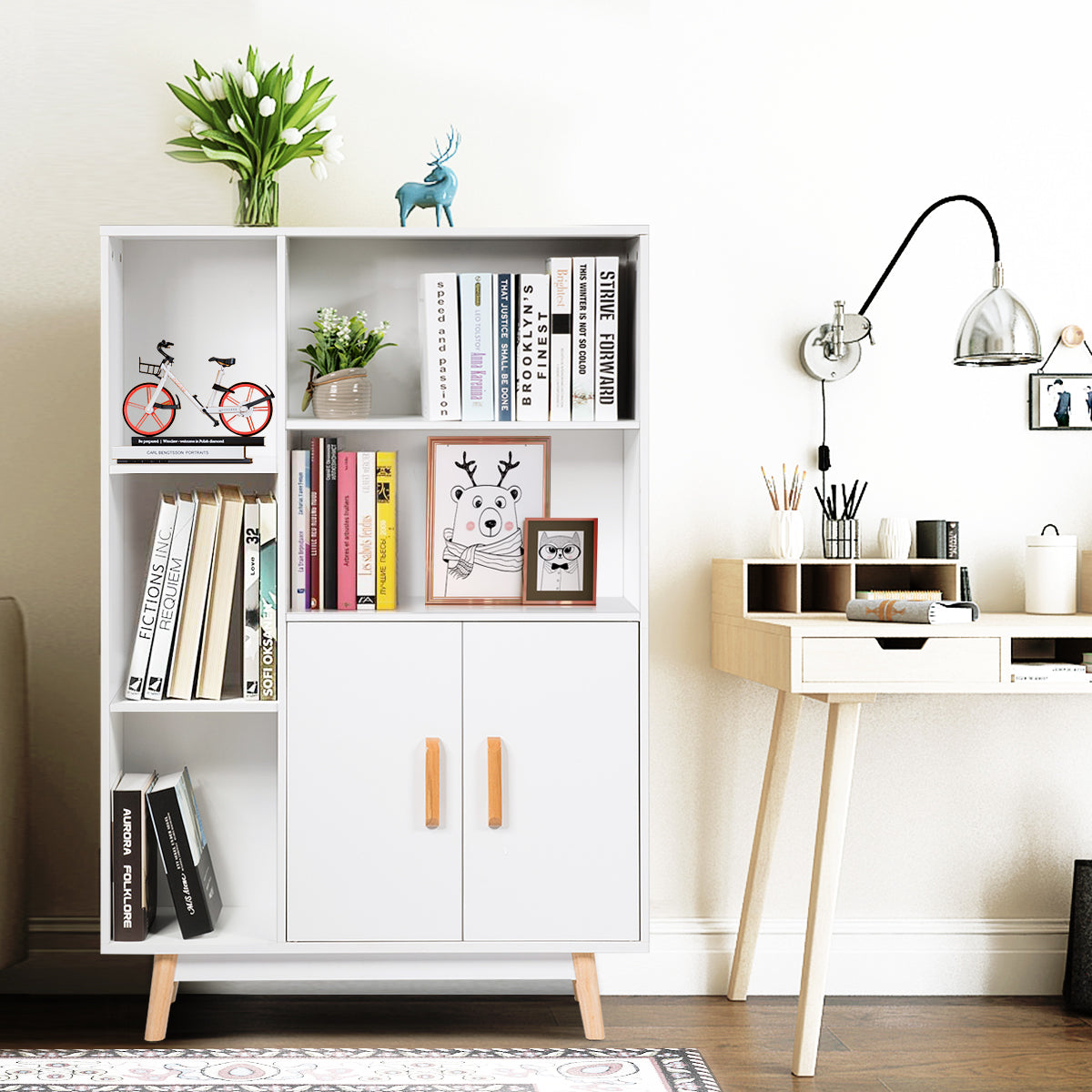 LIVSK Opbergplank met Deuren - Drie Kubusvormige Vakken - Stabiele Structuur - Eenvoudige Montage - 80 x 24 x 119 cm - Wit
