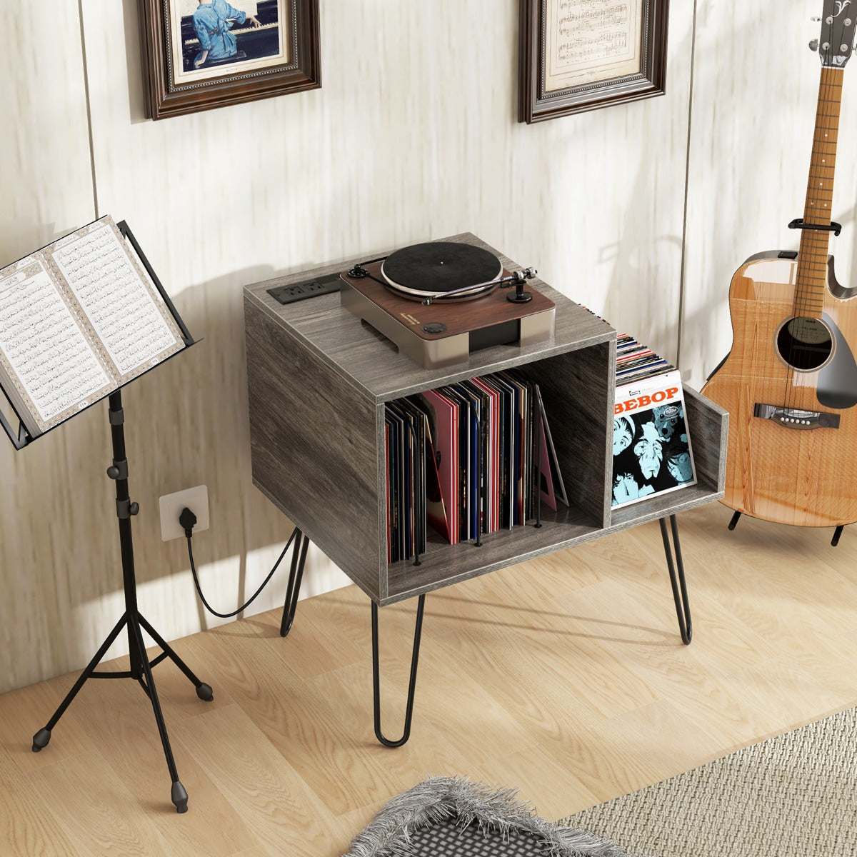LIVSK Platenspelerstandaard met Stopcontact en USB - Ruimte voor 145 Albums - Metalen Poten - 66 x 45 x 67 cm - Grijs/Rustiekbruin