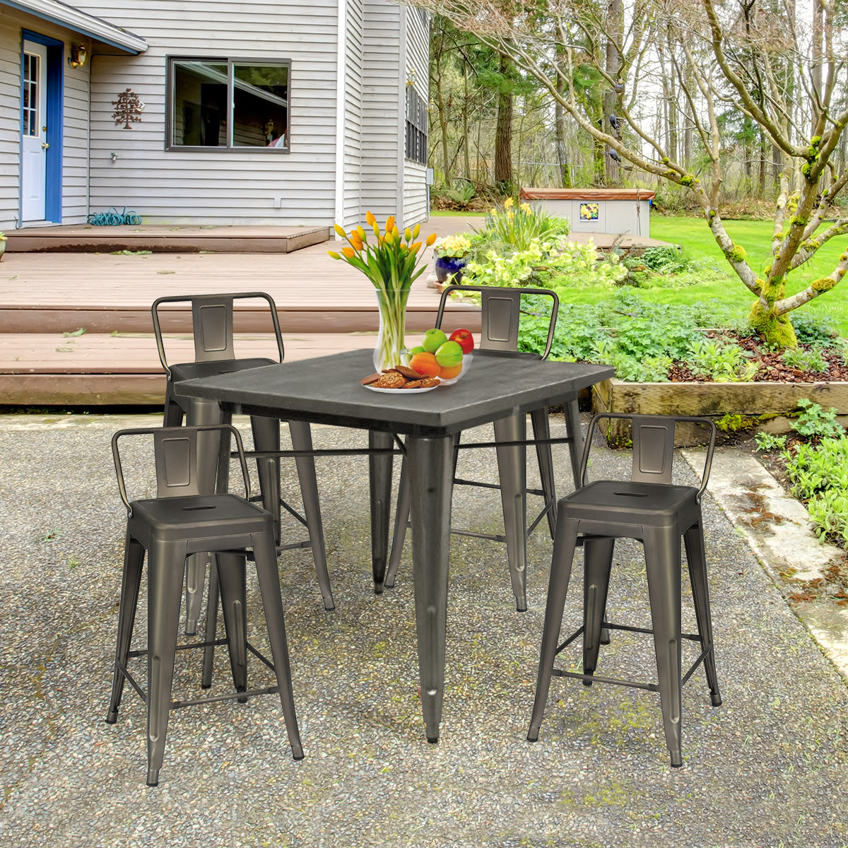 LIVSK Set van 4 Metalen Stoelen - Hoogwaardig Roestbestendig Metaal - Ergonomische Rugleuning - Draagvermogen 150 kg - Zwart
