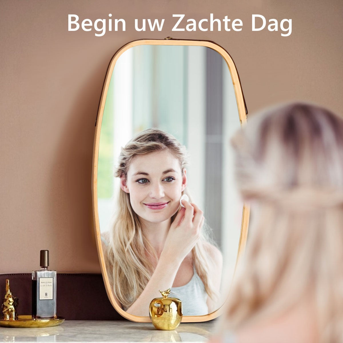 LIVSK Wandspiegel met Bamboeframe - Verstelbare Leren Riem - Heldere Reflectie - 77 x 44 x 1,5 cm - Natuurlijk bamboe