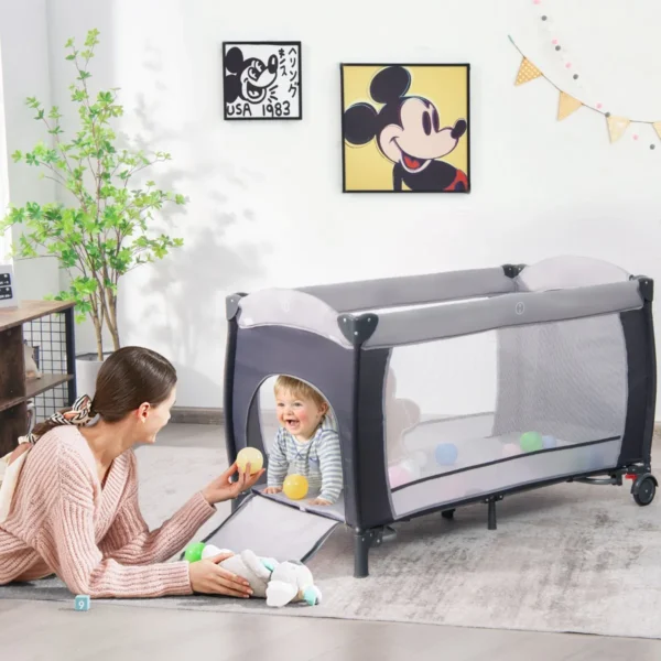 3 in 1 opvouwbaar babybedje luiertafel afneembaar en verstelbaar net inclusief muziekdoos hangend speelgoed en draagtas grijs 4