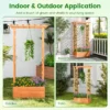Verhoogde tuin met hekwerk houten plantvak met hangend dak drainagegaten voor klimplanten bloemen groenten plantbed 7